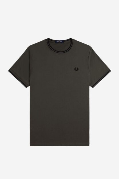 Camiseta Fred Perry Ribete Verde - Imagen 6