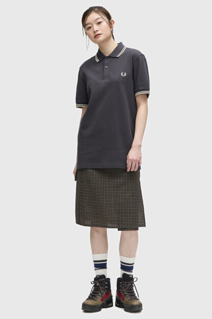 Polo Fred Perry M3600 Gris - Imagen 12